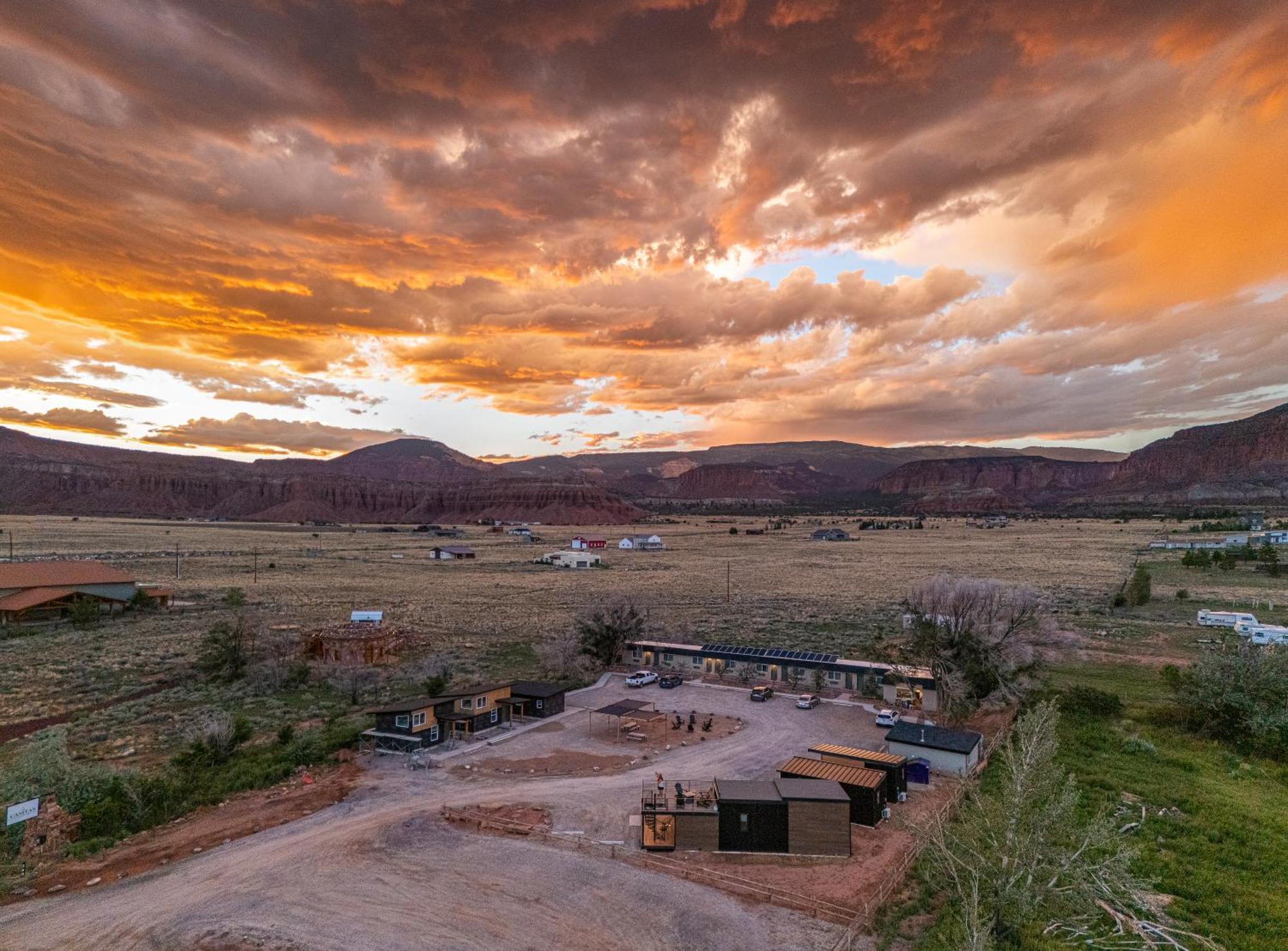 Casitas At Capitol Reef Apartment Torrey Bagian luar foto